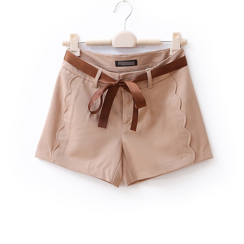 2012 high quality wave hem casual shorts women's hot pants with silk ribbon wd689