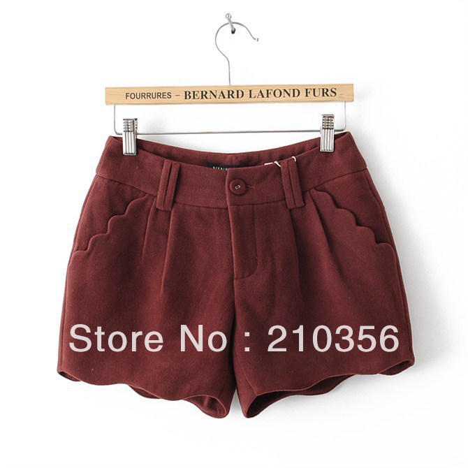 European and American wild WOMEN'S SHORTS Boots pants, wave Woolen short pants In 4 Colors choose