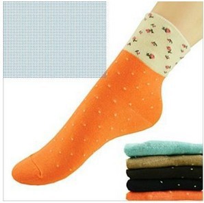 F04372-5 5pairs of Bamboo Fibre Socks Floral Wave Point Socks for Women