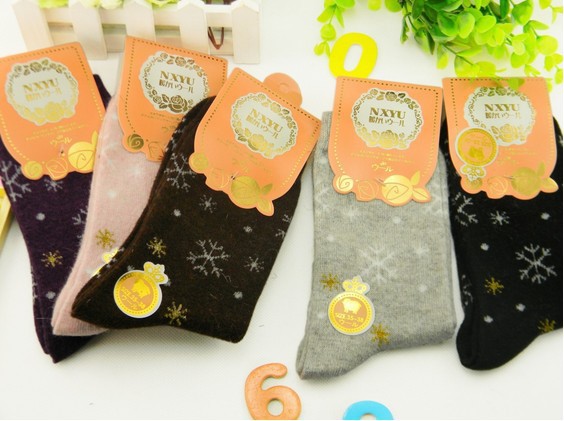 F04382-5 5 Pairs New Socks Wool Over-the-knee Socks Embroidered Snowflake for Women