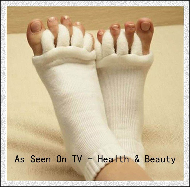Free Shipping 100pairs/lot Happy Feet Foot Alignment Socks As Seen On TV Comfy Toes Sleeping Socks Massage Five Toe Socks
