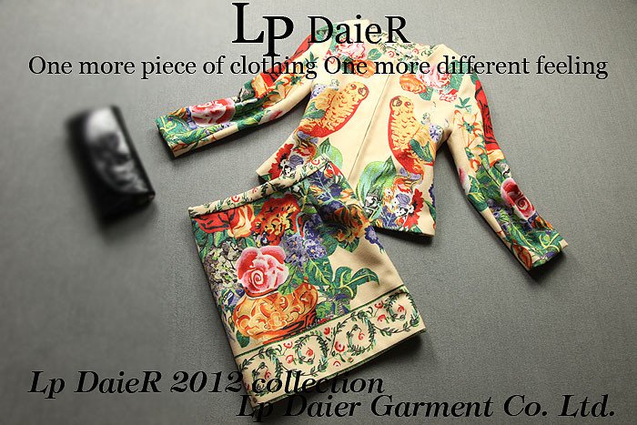Free shipping!2012 new autumn fashion ladies jumpsuits The parrot printing/twinset