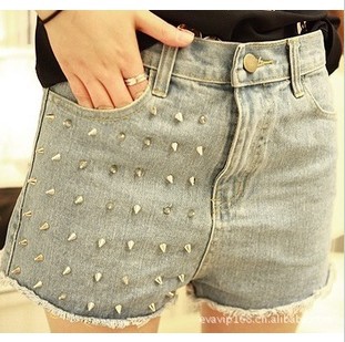 Free shipping 2013 summer womens fashion short jeans pannts special rivet design casual ladies shorts