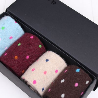 Free shipping Gift box socks top wool socks gift socks thermal thickening knee-high 4pairs/lot lady lovely socks  l121