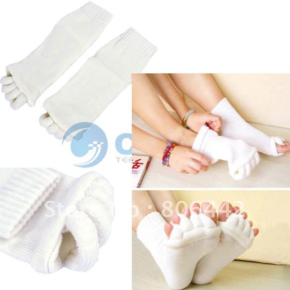 Free Shipping New Foot Toes Alignment Socks Stretch Tendons Cotton Five Toes Sock