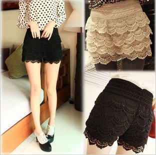 Free shipping Sweet Lace Crochet Flower Shorts leggings / Hot pants Black and beige color lace
