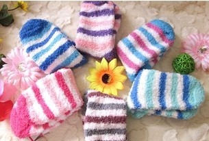 free shipping!winter thickening thermal candy 100% cotton half of cashmere socks christmas socks