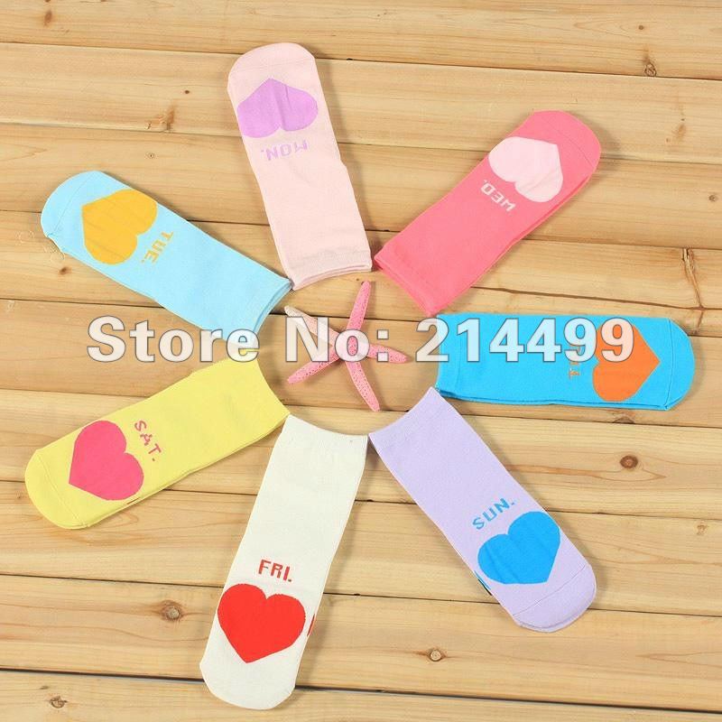 Hot sale 7pcs/lot women's loving heart sox casual and sport weekly socks great gift Special offer Free shipping  Wholesale