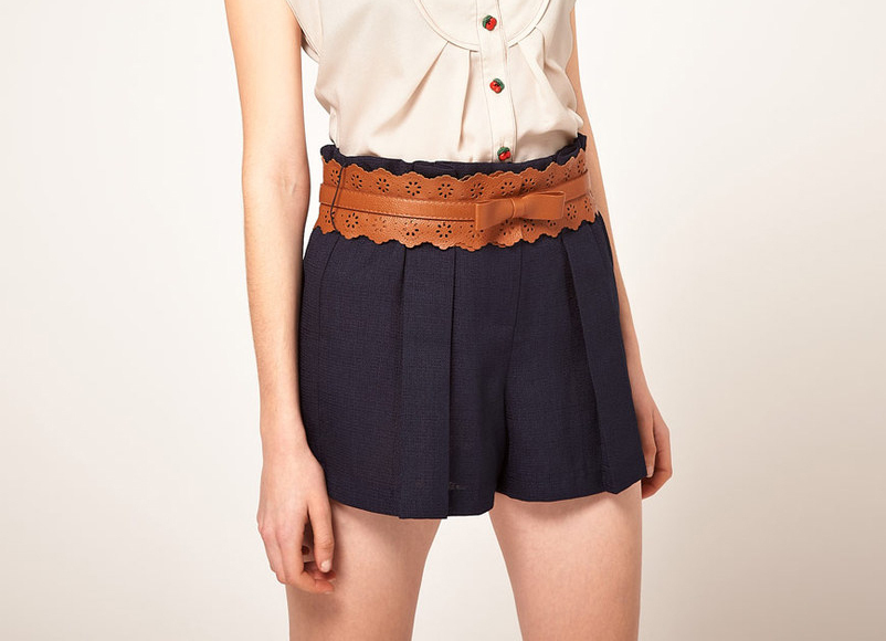 Iu-in fashion normic shorts fashion wind women's shorts with belt m0400