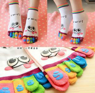 Wholesale 6Pairs/lot Cartoon expression  Women's Cotton Five Fingers Toe Socks lovely 5 fingers socks Stockings Free Shipping