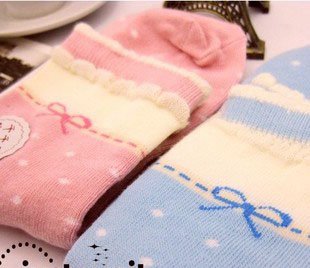 wholesale Freeshipping  good quality Retro style women's cotton socks mix patters sending 20pairs/lot
