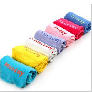 Wholesale ~ Women weekly socks with 7 colors , free size and cotton material , breathable , Form a Good Habit