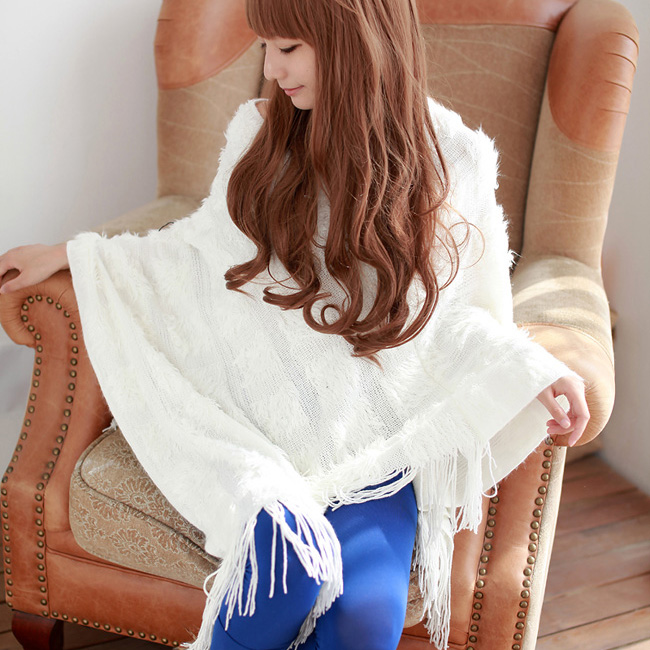 1pcs 1148 winter solid color isconvoluting three-dimensional batwing type V-neck tassel sweater irregular sweep cloak