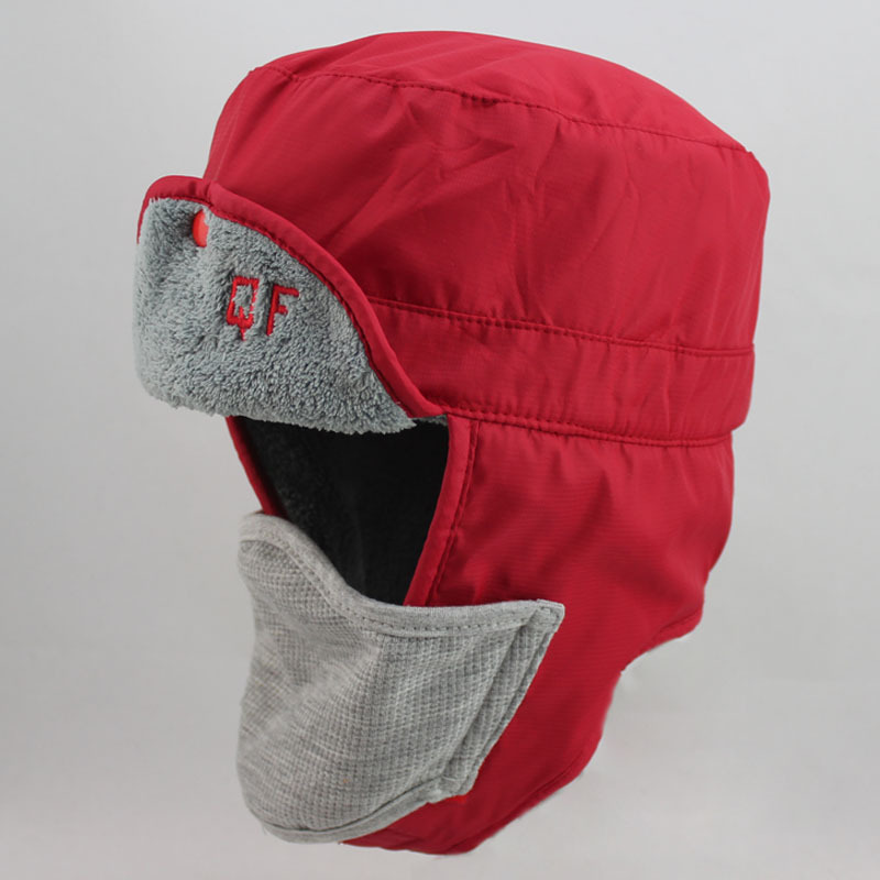 1pcs,professional outdoor cold-proof pocket hat can storage masks lei feng cap winter outdoor,women hats.Free Shipping