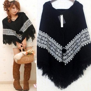 2010 Winter new Korean fashion fur ball bat shirt knitted shawl cape coat large cloak joint cap