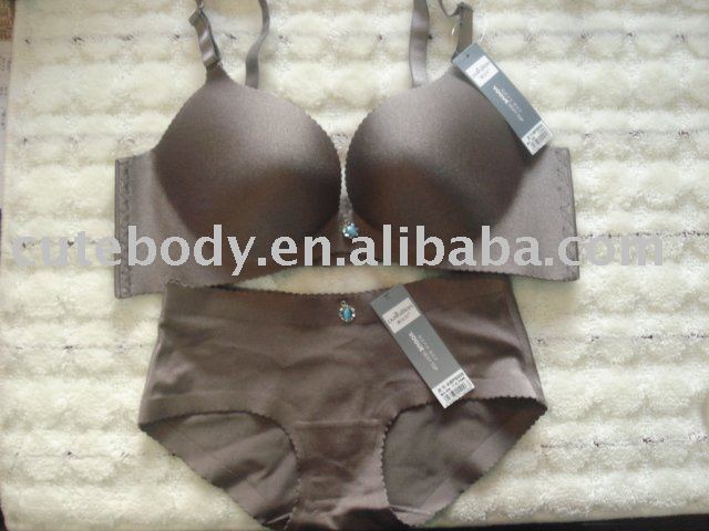 2011 new fashion design sexy lingerie bra set seamless