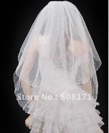 2011 New Without tags Two Layer White / ivory  Wedding Veil Bridal  Veil with beaded With Comb