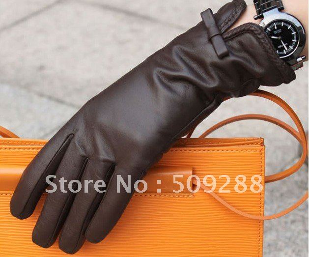 2011 new/woman/leather gloves