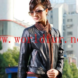 2011The New Style Hot Sell Sheep Fur Jackets For Women     90015