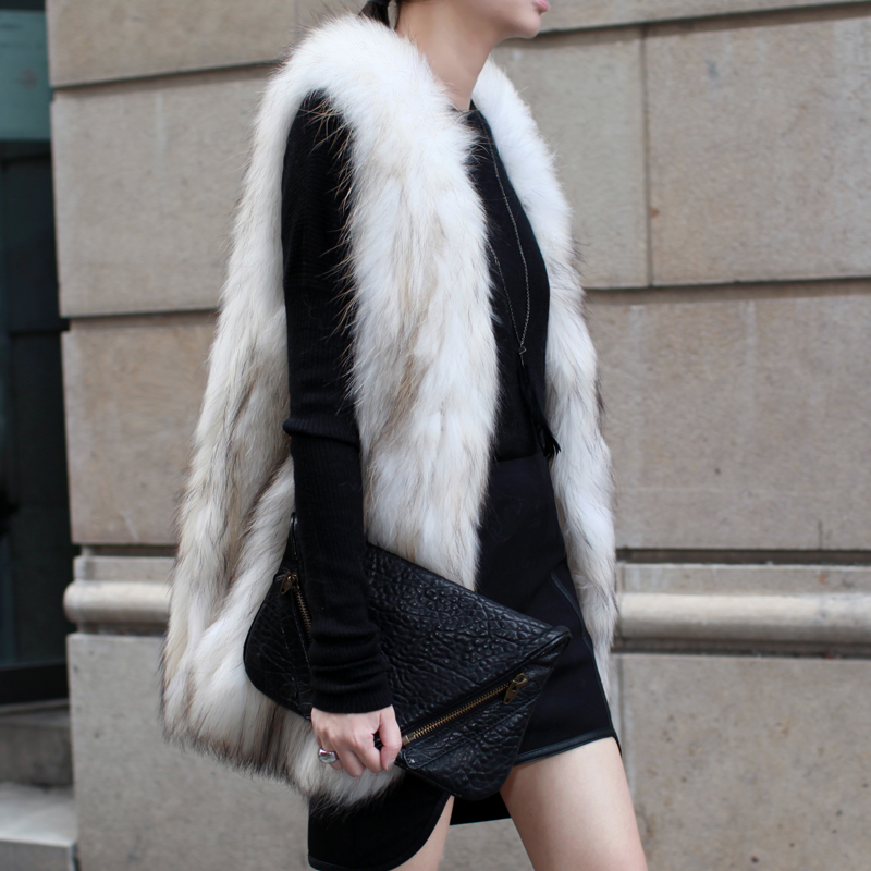 2012 a - bow autumn and winter high quality raccoon fur knitted fur vest high quality limited edition