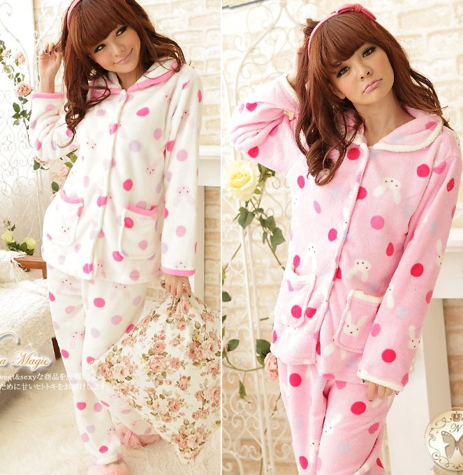2012 autumn and winter cartoon polka dot women's sleepwear long-sleeve coral fleece lounge twinset