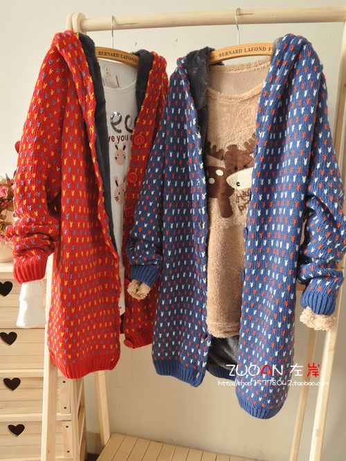 2012 autumn and winter female preppy style school wear thickening plus velvet open body sweater outerwear dot fleece cardigan