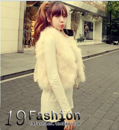 2012 autumn and winter fur ladies ostrich fur short design small vest fur waistcoat  cute beautiful