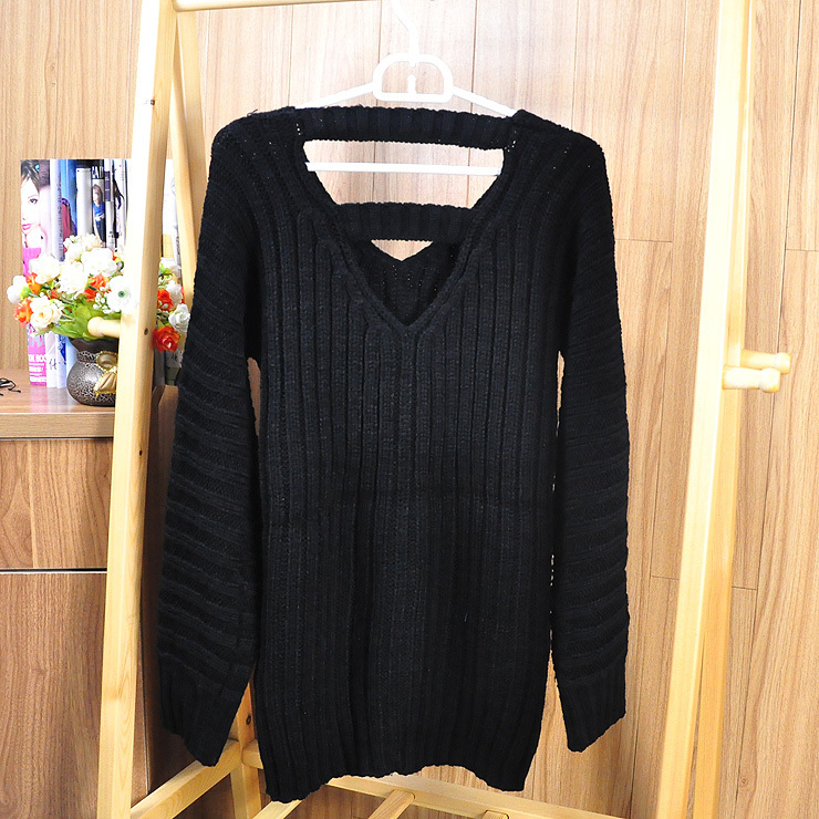 2012 Autumn and winter hot sale female sweet vivi V-neck plus size loose sexy knitted sweater Free shipping W408