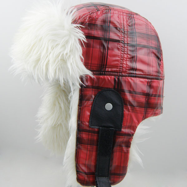 2012 autumn and winter male cotton-padded Women plush helmet-hat check Ventile ear hat lei feng