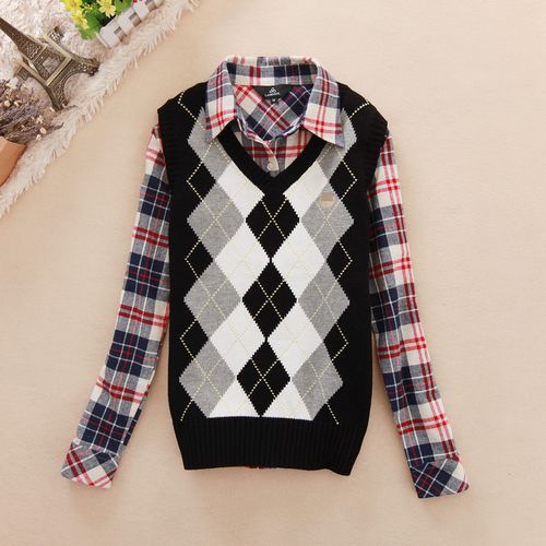 2012 autumn and winter sweet fashion pullover bunk V-neck slim female sweater wool waistcoat sweater vest