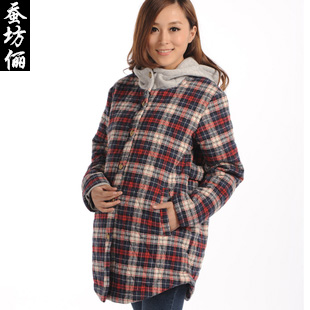 2012 autumn maternity clothing long-sleeve plaid wadded jacket medium-long thickening cotton pullover shirt outerwear