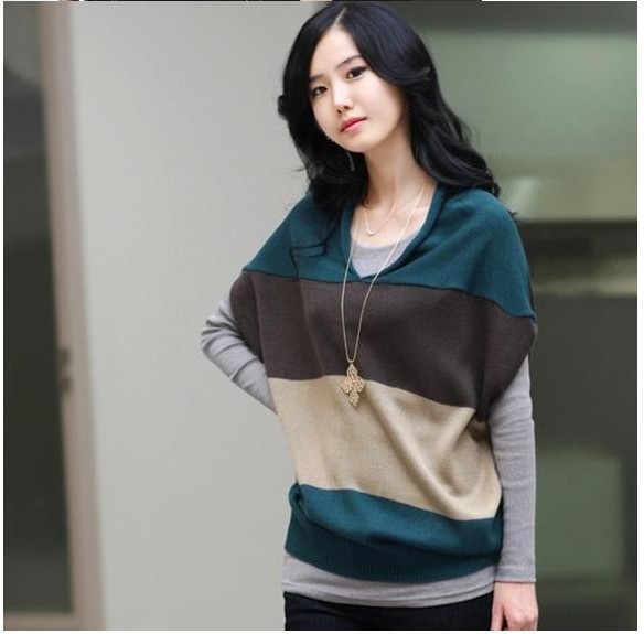 2012 autumn new arrival batwing sleeve sweater outerwear Women loose sweater autumn and winter