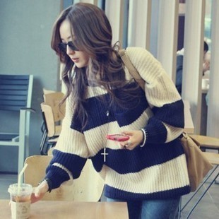 2012 autumn new arrival women's pullover autumn and winter sweater loose long design knitted sweater