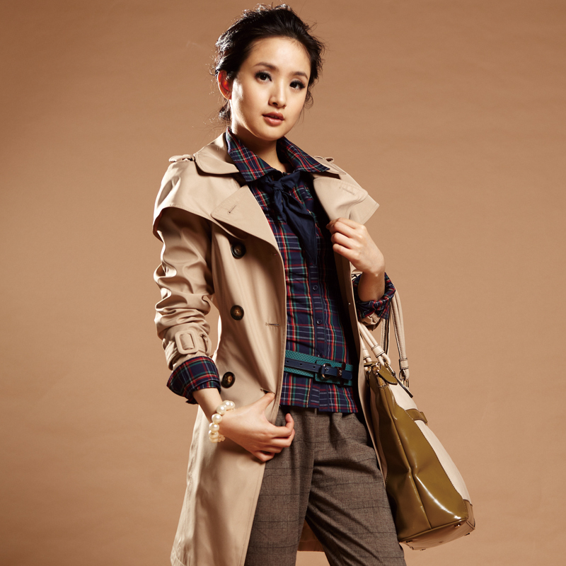 2012 autumn new arrival Women trench coat