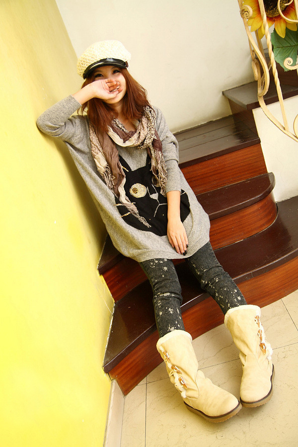 2012 autumn sweet batwing shirt beaded loose sweater female sweater outerwear