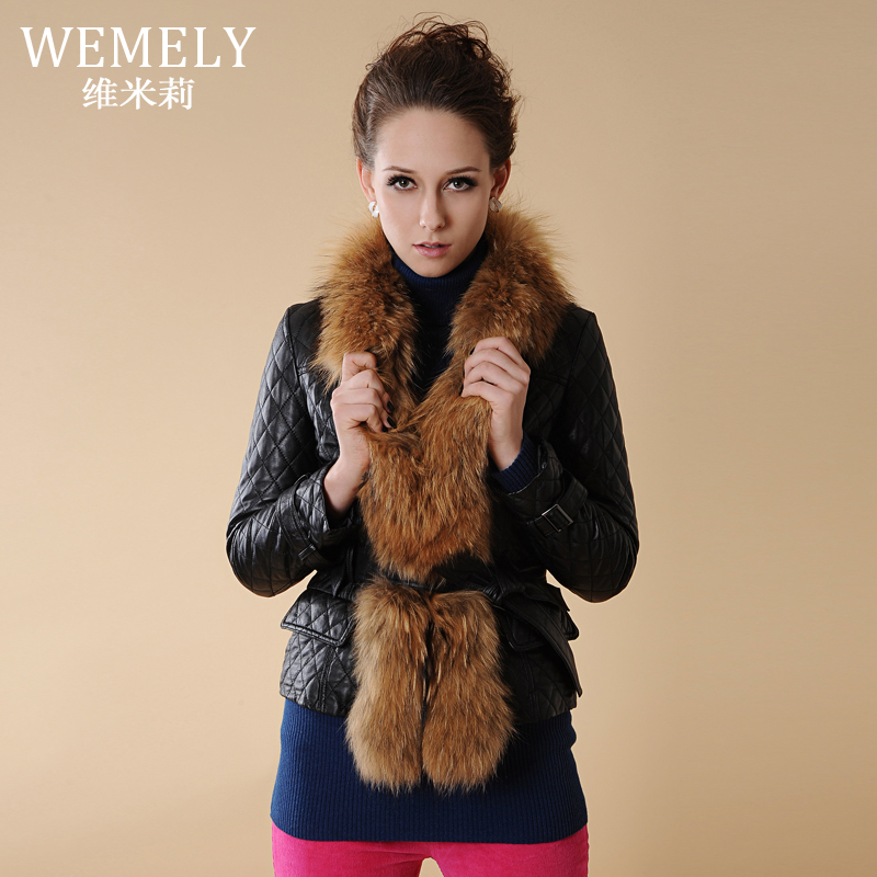 2012 autumn women's fur fashion raccoon fur sheepskin leather clothing short jacket