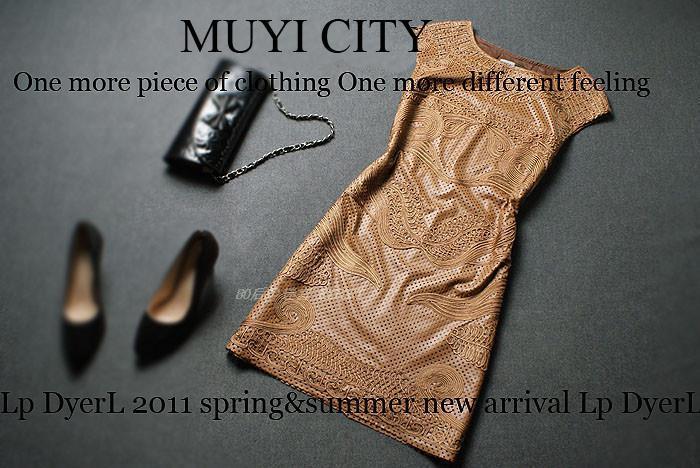 2012 Black camel cutout embroidery leather short-sleeve one-piece dress dpb142