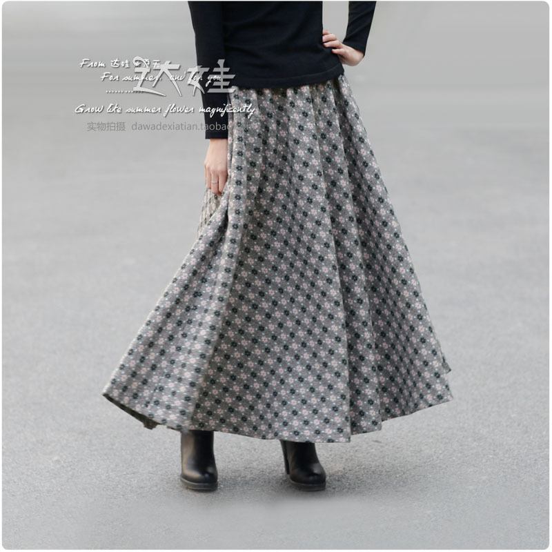 2012 bust skirt full dress woolen skirt thickening Leather