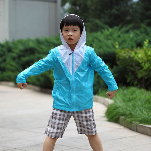 2012 child rain sun protection clothing outerwear male female child candy color trench thin sun protection clothing