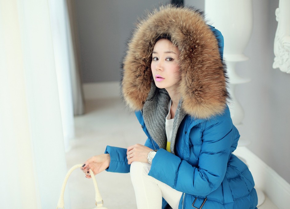 2012 down coat female medium-long large raccoon fur down overcoat