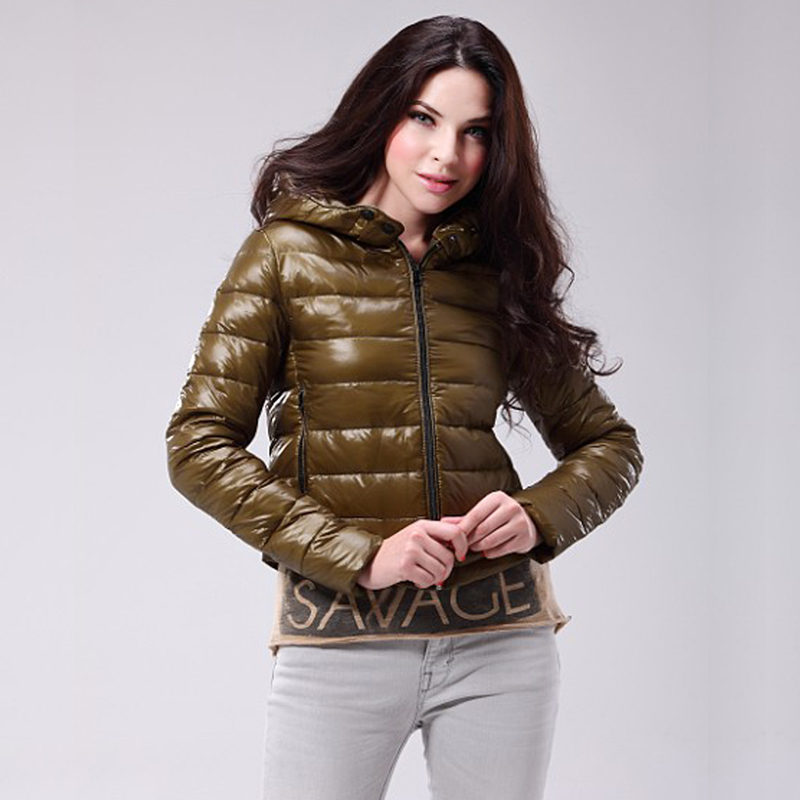 2012 down coat female short design monck down coat thin slim down coat