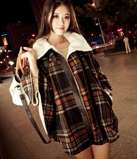 2012 fashion ladies military wind stand collar berber fleece thickening thermal woolen check plaid cloak wadded jacket