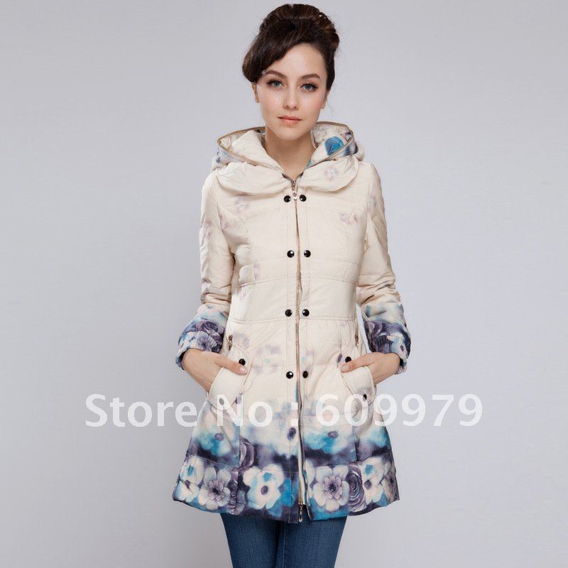 2012 Fashion Lady Coat Size of M, L, XL,XXL FR10121