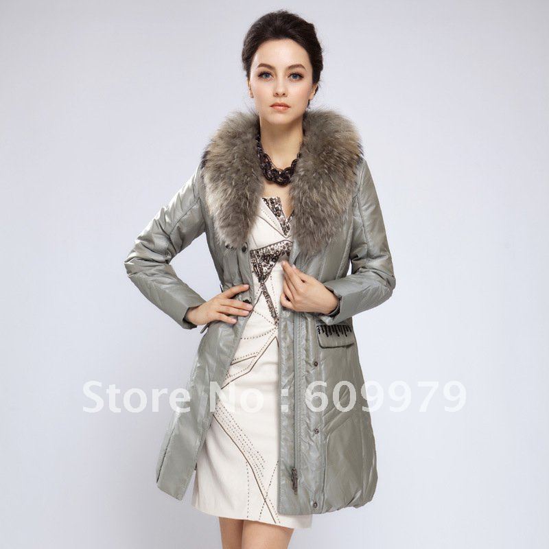 2012 Fashion Lady Down with Racoon Dog Collar Size of M, L, XL,XXL FR10119