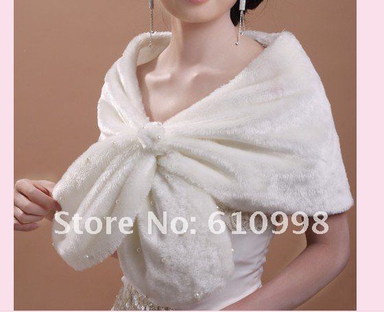 2012  Fashion New Without Tags Short  Faux Fur Ivory  Shawl  Bridal Shawl  wedding Shawl Woman Shawl With Pearl