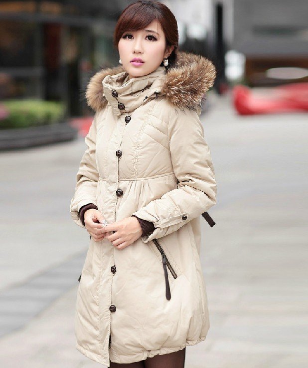 2012 Fashion Women Down Coats with Fur Hood