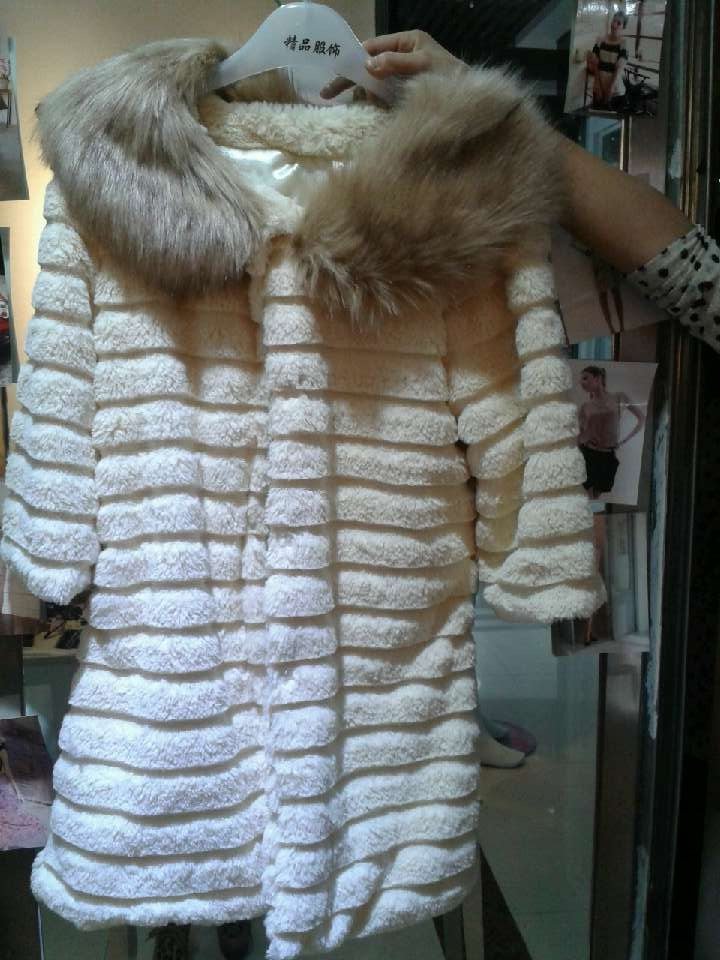 2012, female fur coat artificial fur rice white coat wholesale and retail