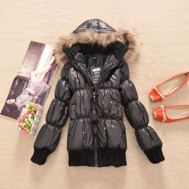 2012 female knitted fashion hooded slim pleated puff sleeve wadded jacket cotton-padded jacket 0.56