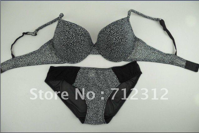 2012 Free-Shipping Bra Set,,Sexy and Lovely Hot Sale Bra Set Popular Style With Low Price