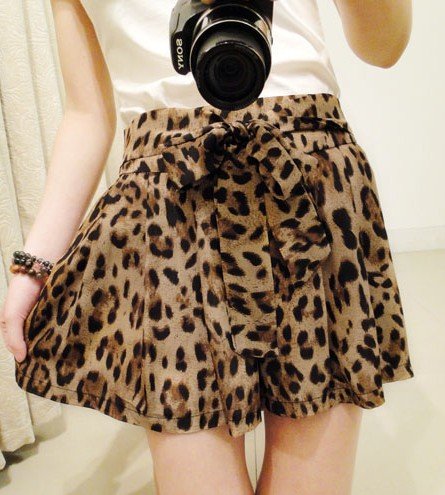 2012 Free shipping hot sale Chiffon bowknot elastic waist leopard grain shorts s597